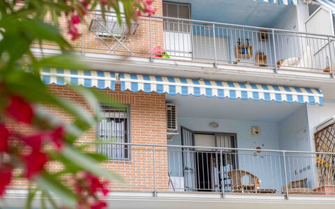 Casa Dolceconero: Balcony, Metal, Iron, Baluster, Porch, Handrail, Awning, Houseplant, Fence