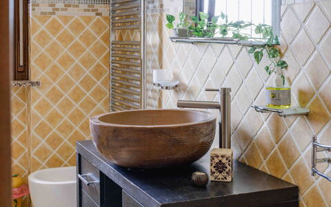 Casa Dolceconero: Plumbing Fixture, Flooring, Interior Design, Bathroom, Tap, Floor, Tile, Sink, Plumbing, Bathroom Sink