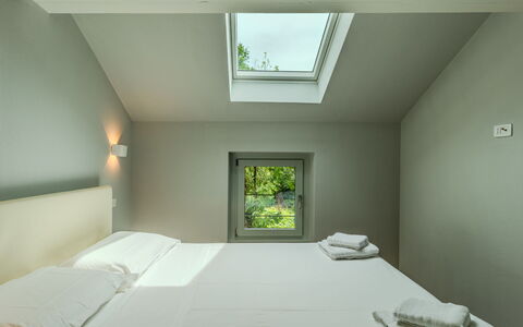 Zani: Interior Design, Bedroom, Ceiling, Bed, Floor, Bedding, Bed Sheet, Room, Bed Frame, Pillow