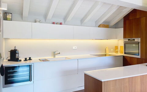 Zani: Kitchen, Interior Design, Flooring, Countertop, Cabinetry, Wood, Furniture, Floor, Kitchen Appliance, Ceiling