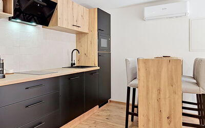 Accommodation:&nbsp;Dalmatica 302.2