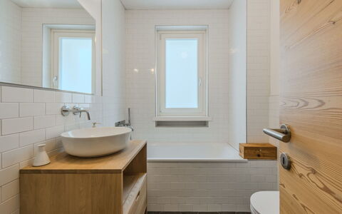 La Casa di Bruna: Bathroom, Bathroom Sink, Wall, Plumbing Fixture, Flooring, Interior Design, Mirror, Wood, Floor, Sink