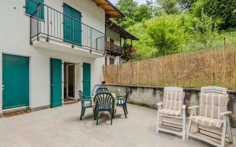 La Casa di Bruna: Porch, Balcony, Outdoor Furniture, Fence, Shade, Yard, Houseplant, Wood Stain, Backyard, Eco Hotel