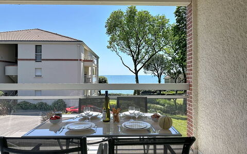 Le Vallon: Apartment, Swimming Pool, Condominium, Hotel, Resort, Resort Town, Leisure Centre