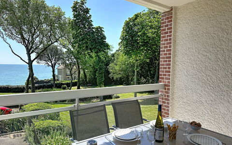 Le Vallon: Apartment, Swimming Pool, Condominium, Hotel, Resort, Resort Town, Leisure Centre
