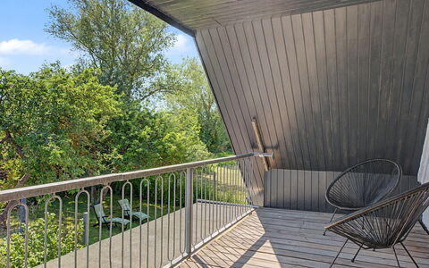 Aaro - 275M from the Sea: Wood, Hardwood, Deck, Plank, Handrail, Wood Stain, Shade, Balcony, Wood Flooring, Natural Material