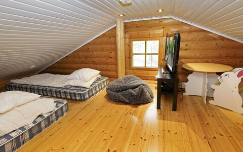 Kariniemi: Wood, Flooring, Floor, Interior Design, Ceiling, Wood Flooring, Furniture, Room, Wood Stain, Hardwood