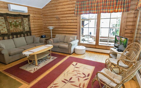 Kariniemi: Furniture, Interior Design, Wall, Flooring, Wood, Floor, Room, Ceiling, Lighting, Home