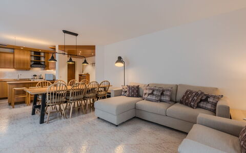 Sun: Interior Design, Flooring, Floor, Furniture, Wood, Ceiling, Room, Couch, Living Room, Wood Flooring