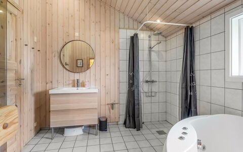Sissa - 700M from the Sea: Flooring, Plumbing Fixture, Floor, Interior Design, Wood, Ceiling, Bathroom, Sink, Tap, Plumbing