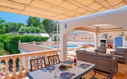 Honor: Furniture, Swimming Pool, Resort, Shade, Estate, Hacienda, Chair, Outdoor Furniture, Courtyard, Patio