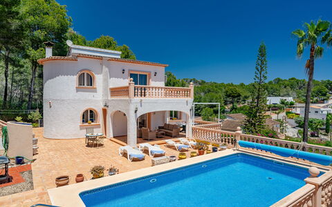 Honor: Swimming Pool, Resort, Villa, Resort Town, Hacienda