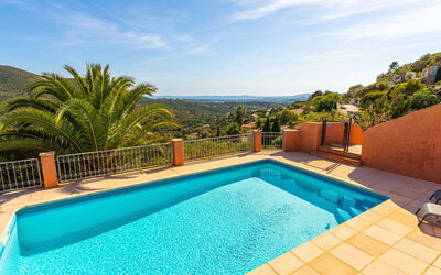 Accommodation:&nbsp;Les Terrasses de Valcros 71.6