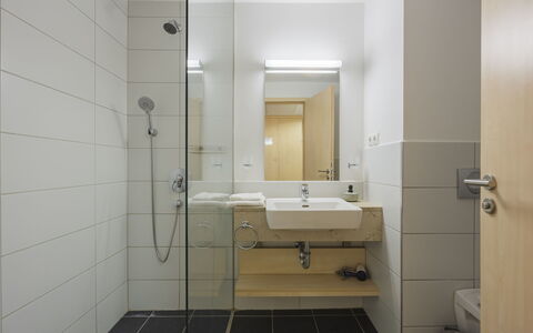 Holiday Club 3: Bathroom, Wall, Flooring, Interior Design, Floor, Plumbing Fixture, Ceiling, Tap, Plumbing, Bathroom Sink