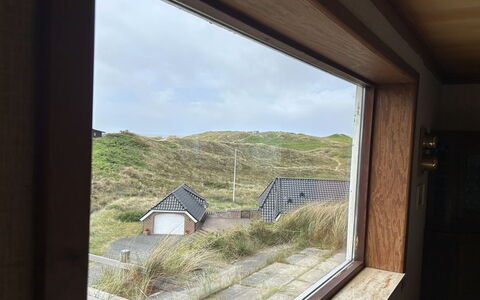 Nyyrikki - 350M from the Sea: Hardwood, Daylighting