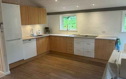 Sibyll - 1Km from the Sea: Flooring, Interior Design, Wood, Floor, Countertop, Furniture, Cabinetry, Ceiling, Kitchen, Lighting
