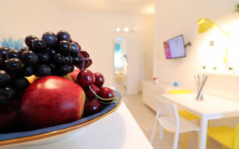 Casa Maya a Otranto: Interior Design, Furniture, Flooring, Room, Floor, Ceiling, Chair, Houseplant, Paint, Living Room