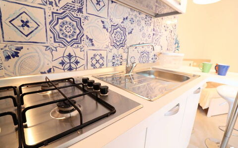 Casa Maya a Otranto: Kitchen, Kitchen Appliance, Major Appliance, Countertop, Kitchen Stove, Flooring, Floor, Kitchen Sink, Gas Stove, Interior Design