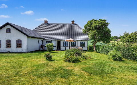 Olufdine - 350M from the Sea: Grass, Building, House, Roof, Home, Cottage, Plain, Lawn, Residential Area