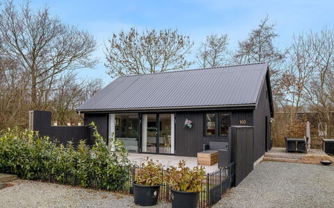 Fastulf - 1.2Km to the Fjord: House, Roof, Home, Cottage, Shed, Garden Buildings, Siding, Yard, Log Cabin, Hut