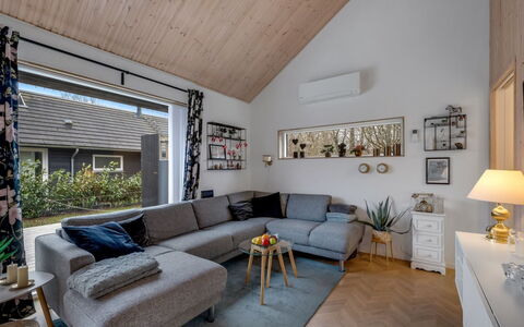 Fastulf - 1.2Km to the Fjord: House, Roof, Home, Cottage, Shed, Garden Buildings, Siding, Yard, Log Cabin, Hut