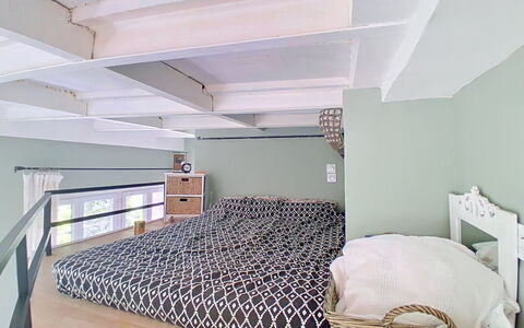Le Moulin du Loup: Interior Design, Apartment, Balcony, Hardwood, Wood Stain, Wood Flooring, Handrail, Daylighting, Hotel, Penthouse Apartment