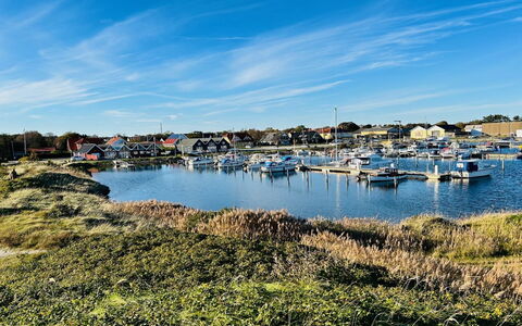 Ritte - from the Sea: Sky, Boat, Marina, Watercraft, Bank, Coast, Boats And Boating--Equipment And Supplies, Harbor, Coastal And Oceanic Landforms, Port
