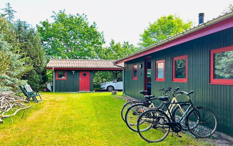 Ritte - from the Sea: Cottage, Lawn, Bicycle, Yard, Garden Buildings, Shed