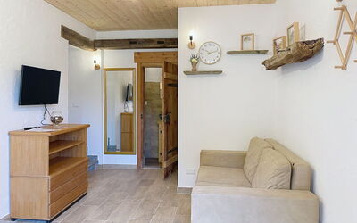 Accommodation:&nbsp;La Palma 697.1