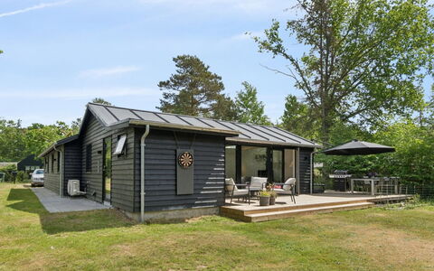 Ion - 750M from the Sea: Roof, Home, Cottage, House, Siding, Garden Buildings, Farmhouse, Lawn, Porch, Yard
