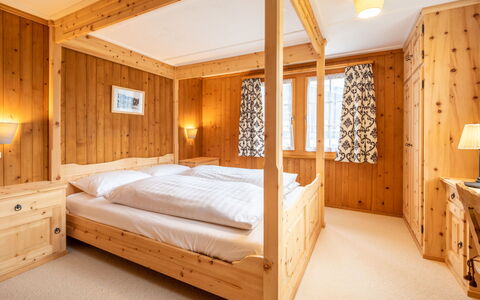 Chalet Cauma: Interior Design, Wood, Bedroom, Furniture, Bed, Ceiling, Floor, Lighting, Flooring, Room