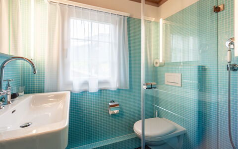 Chalet Cauma: Bathroom, Plumbing Fixture, Interior Design, Bathroom Sink, Flooring, Floor, Tap, Bathtub, Sink, Plumbing