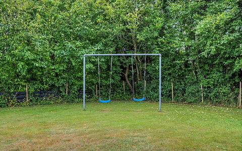 Ragnborg - 700M from the Sea: Grass, Lawn, Garden, Shade, Park, Net, Backyard