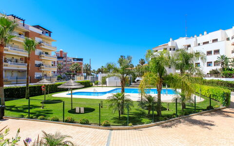 Sea Garden: Residential Area, Apartment, Condominium, Estate, Landscaping, Courtyard, Hotel, Balcony, Resort