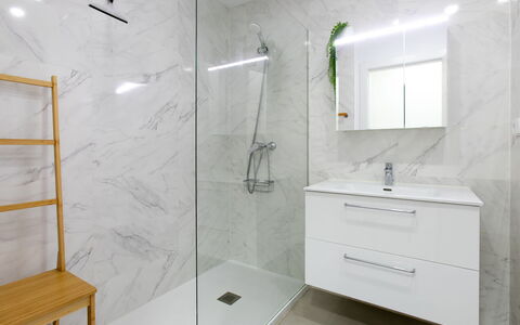 Sea Garden: Flooring, Floor, Plumbing Fixture, Interior Design, Bathroom, Bathroom Cabinet, Plumbing, Tile, Tap, Ceiling