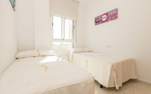 Luma: Wood, Bedroom, Floor, Bed, Interior Design, Bed Sheet, Flooring, Bedding, Apartment, Ceiling