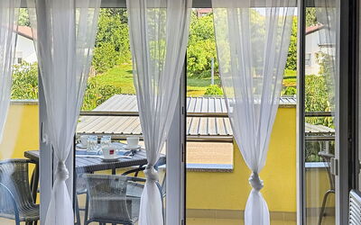 Accommodation:&nbsp;Rondine 142.2