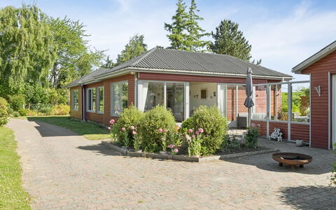 Velena - 150M from the Sea: Building, Window, House, Roof, Home, Residential Area, Shrub, Cottage, Door