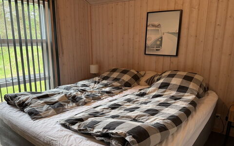 Eikka - from the Sea: Wood, Floor, Bedroom, Flooring, Furniture, Bed Sheet, Bed, Bedding, Bed Frame, Linens