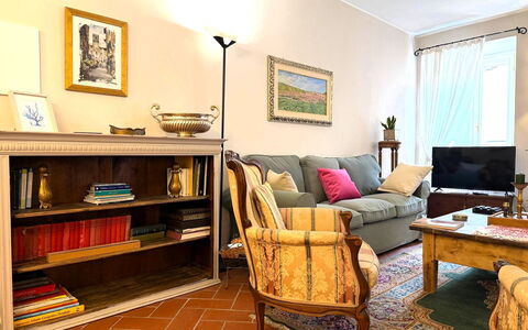 La Dimora del Leone: Furniture, Interior Design, Couch, Flooring, Wall, Wood, Floor, Room, Living Room, Picture Frame