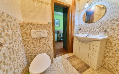 Accommodation:&nbsp;Roky - Dolní Náměstí 2.4