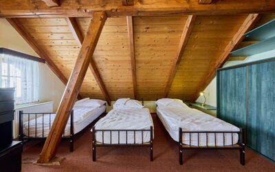 Accommodation:&nbsp;Roky - Dolní Náměstí 2.6