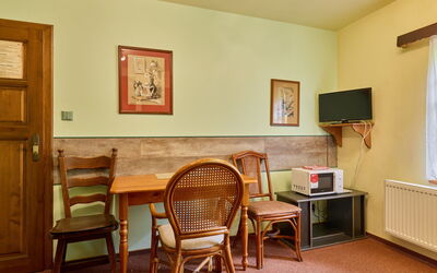Accommodation:&nbsp;Roky - Dolní Náměstí 2.2