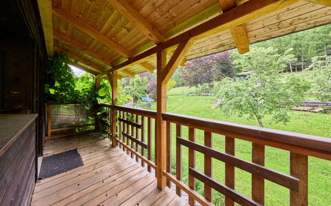 Rokytnice Nad Jizerou 81: Wood, Porch, Wood Stain, Hardwood, Handrail, Plank, Deck, Lumber, Wood Flooring, Shade