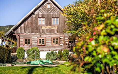 U Tří Medvědů: House, Cottage, Garden, Farmhouse, Yard, Siding, Landscaping, Backyard