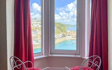 Smugglers View: Interior Design, Window Covering, Curtain, Window Treatment, Room, Apartment, Daylighting, Balcony, Linens