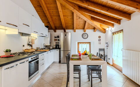 Nido nel Vicolo: Balcony, Villa