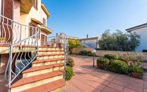 Liberotto: Balcony, Villa