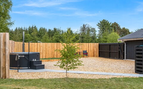 Ljuben - 1.9Km from the Sea: Garden, Land Lot, Shade, Backyard, Landscaping, Lawn, Yard, Garden Buildings, Home Fencing, Fence