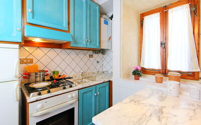 Accommodation:&nbsp;Lucia 885.4